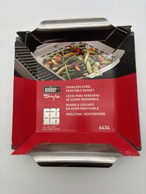 Weber 6434 Stainless Steel Vegetable Deluxe Grilling Basket 13.5”x 15" x 2.1”